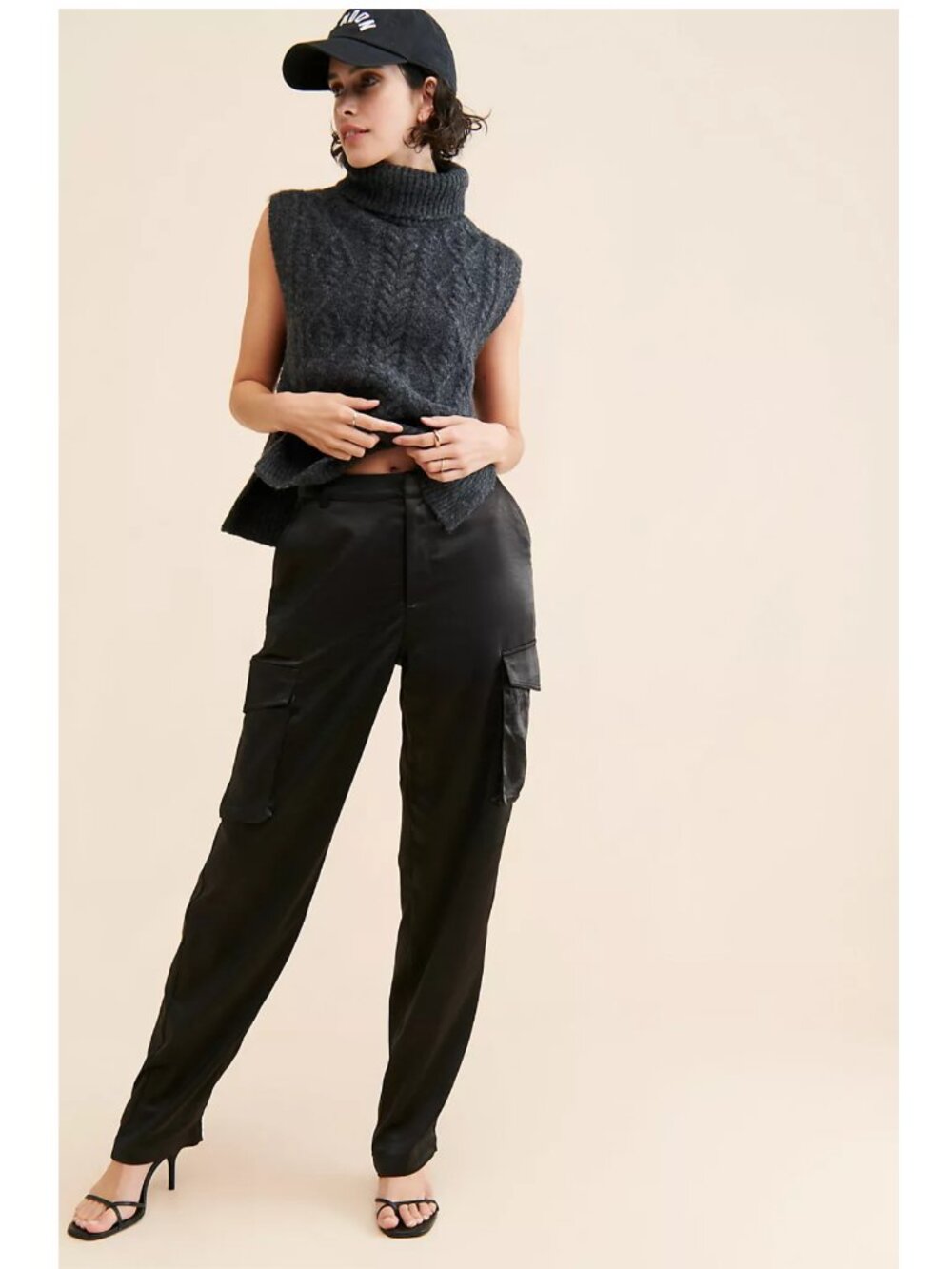 NWT GOOD AMERICAN Black Satin Cargo Pants Deep Side Pockets Dressy Size 26